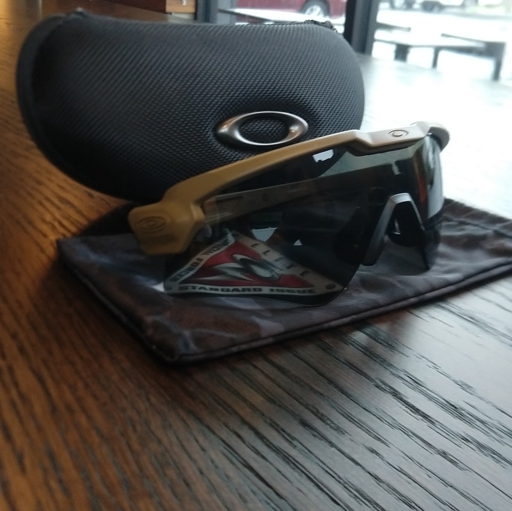 Oakley M Frame Standard Issue